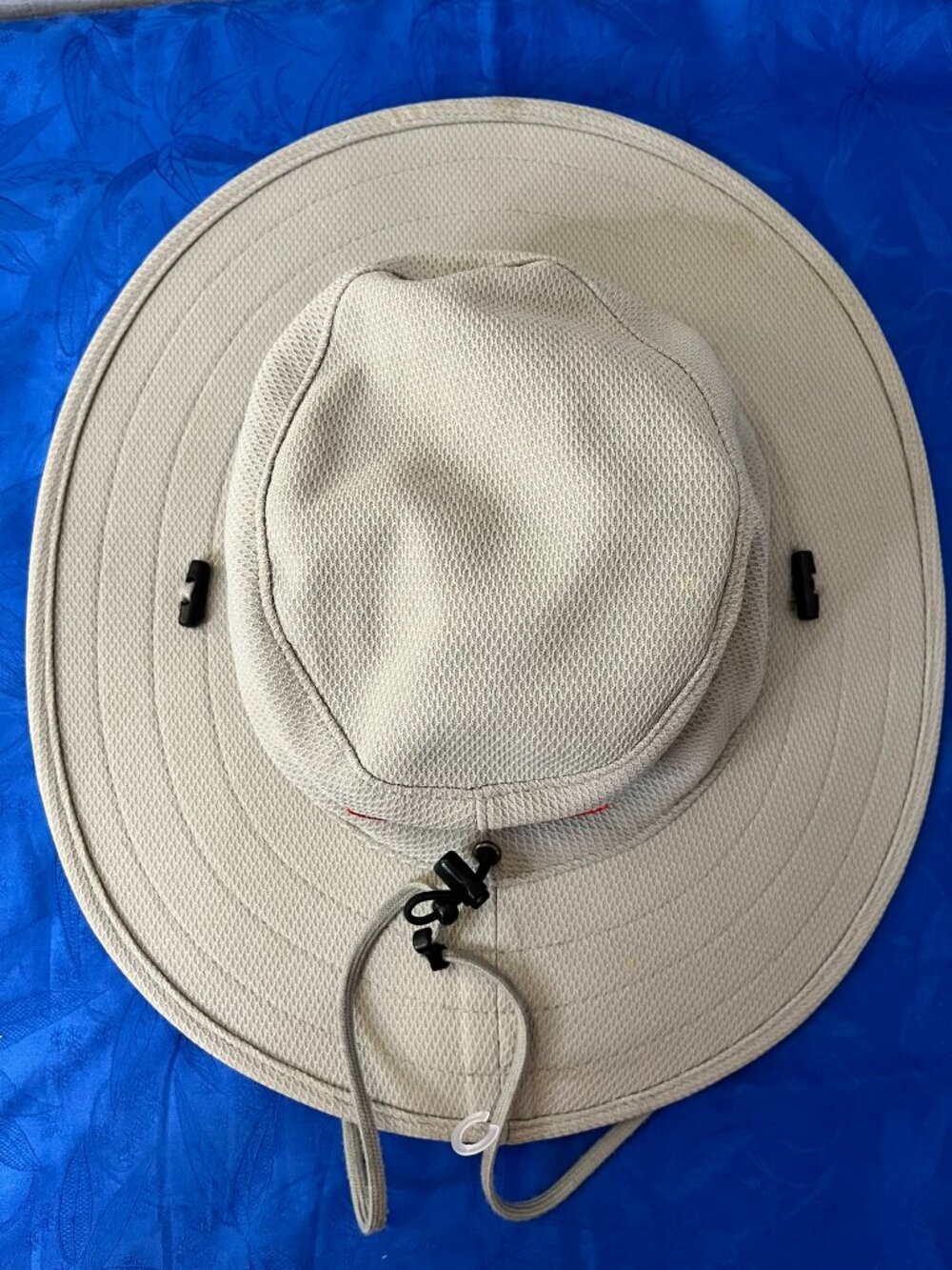 SOLD Titleist Wide Brim Sun Hat Bucket Boonie Golf Fishing Hiking Chin Strap NNT